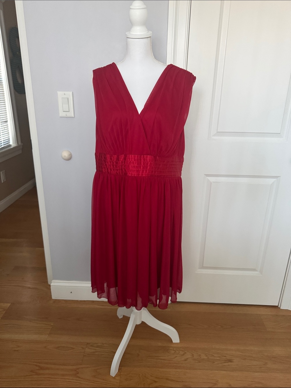 Red V-Neck Cocktail Dress
